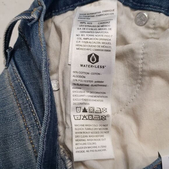 NWT Girls Signature Levi's GOLD Cuffed Bermuda Shorts Sz 6X - Picture 7 of 8